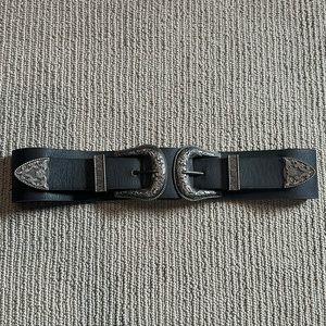 Double buckle belt
